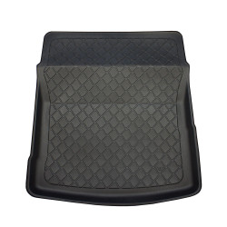 Vasca plastica antiscivolo per Jaguar XE dal 06.2015-2019